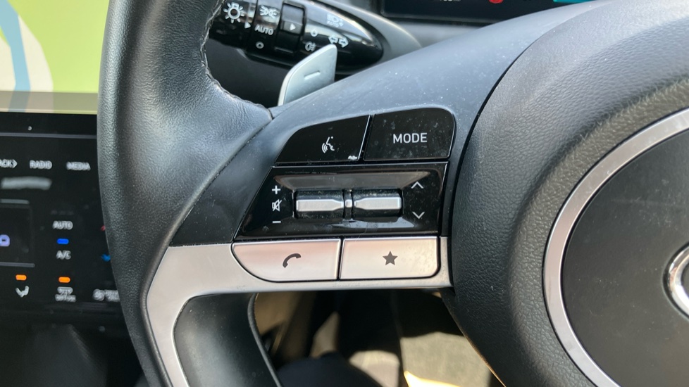 Hyundai TUCSON 1.6 TGDi Hybrid 230 Premium 5dr 2WD Auto Hybrid Estate - Image 34