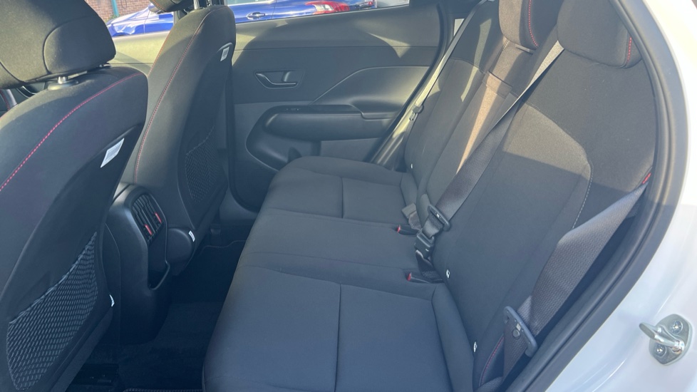 Hyundai KONA 1.6 GDi Hybrid N Line 5dr DCT Hybrid Hatchback - Image 16