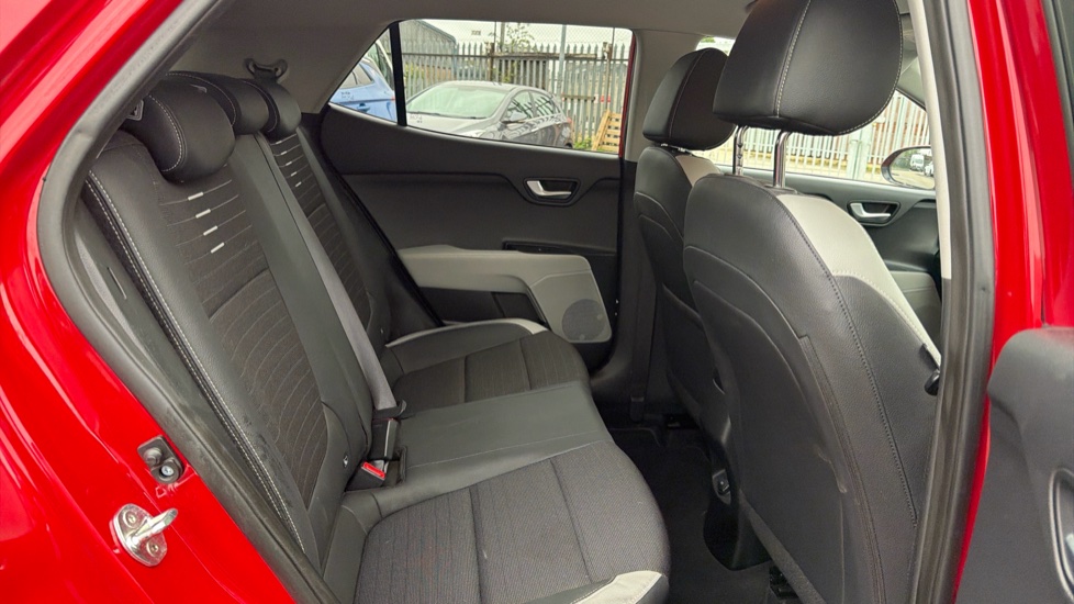 Kia Stonic 1.0T GDi 3 5dr Auto Petrol Estate - Image 16