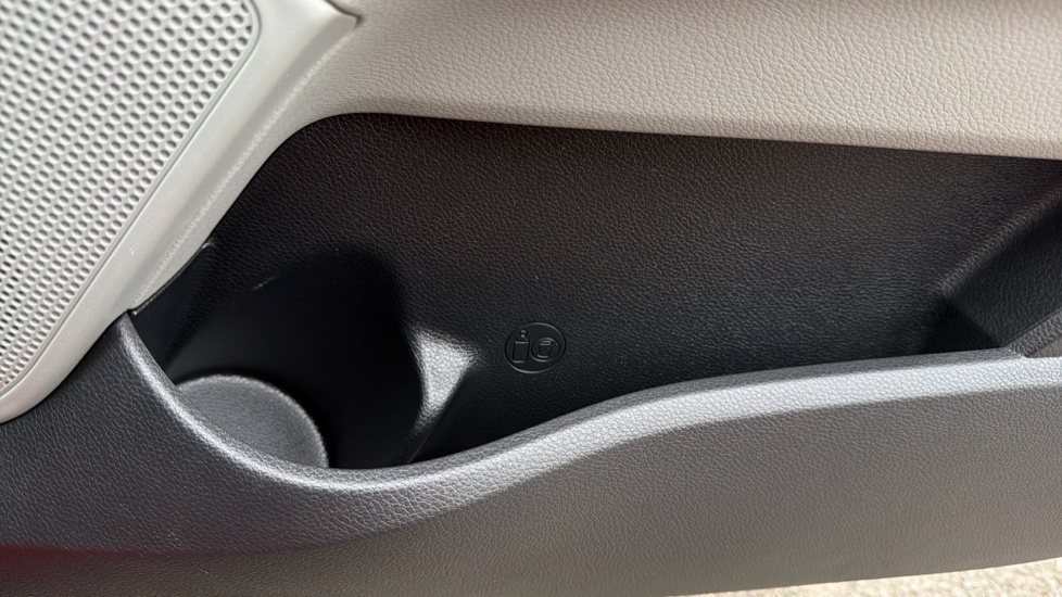 Kia Stonic 1.0T GDi 3 5dr Auto Petrol Estate - Image 36