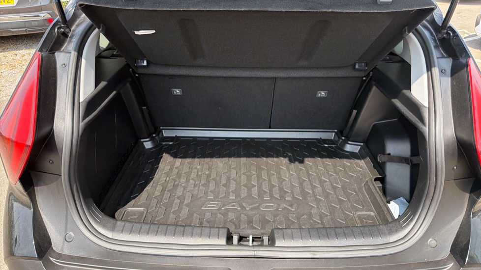 Hyundai BAYON 1.0 TGDi 48V MHEV Premium 5dr Petrol Hatchback - Image 4