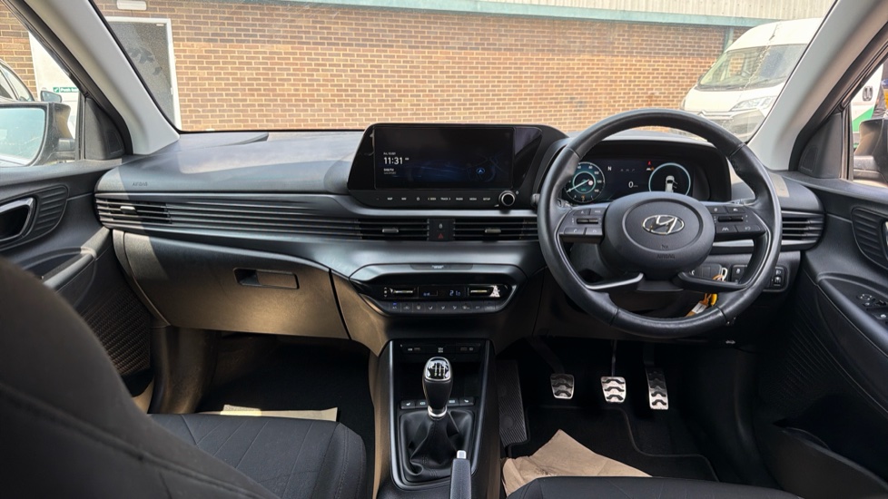 Hyundai BAYON 1.0 TGDi 48V MHEV Premium 5dr Petrol Hatchback - Image 10