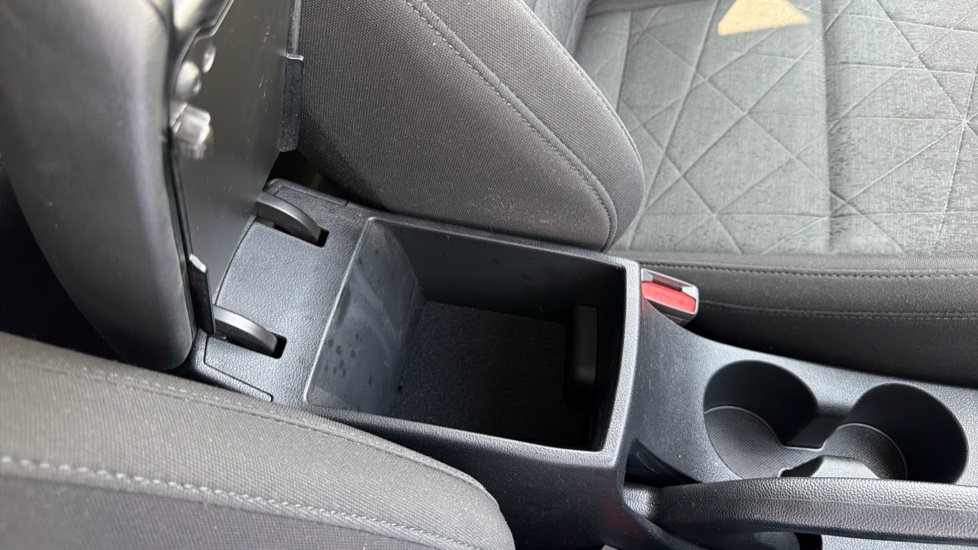 Hyundai BAYON 1.0 TGDi 48V MHEV Premium 5dr Petrol Hatchback - Image 34