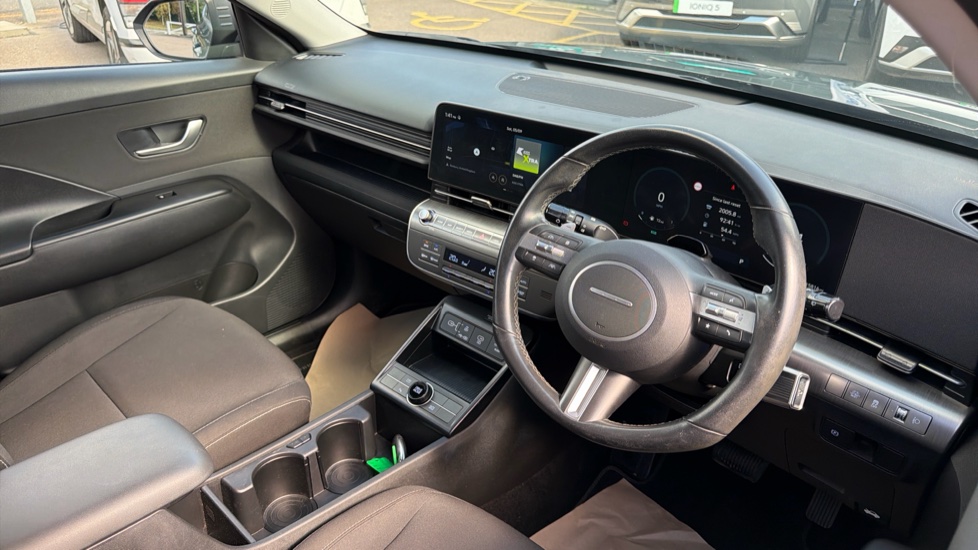 Hyundai KONA 1.6 GDi Hybrid Advance 5dr DCT Hybrid Hatchback - Image 11