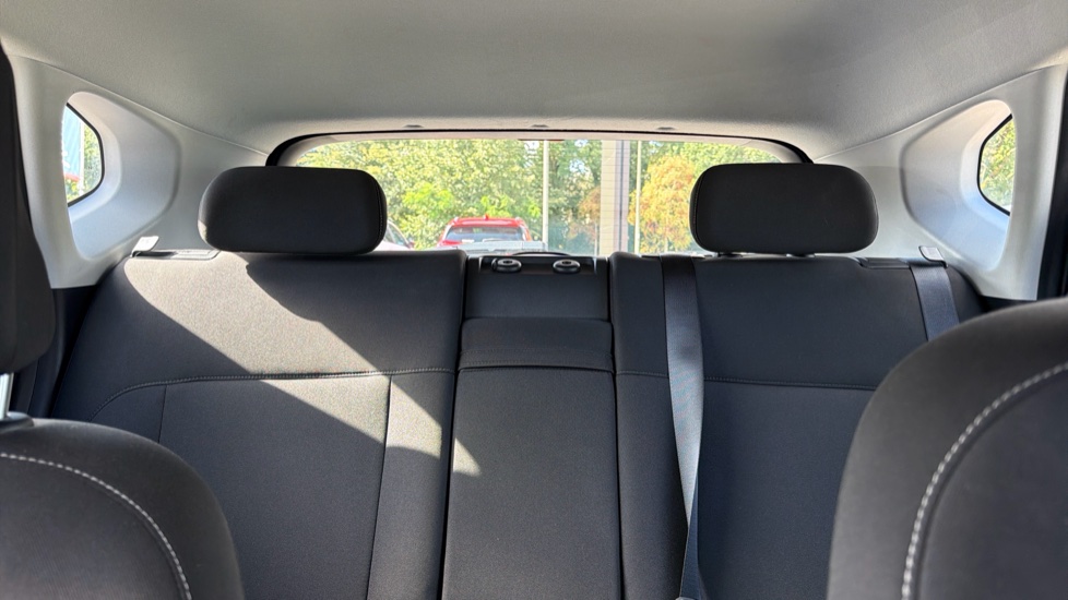 Hyundai KONA 1.6 GDi Hybrid Advance 5dr DCT Hybrid Hatchback - Image 15