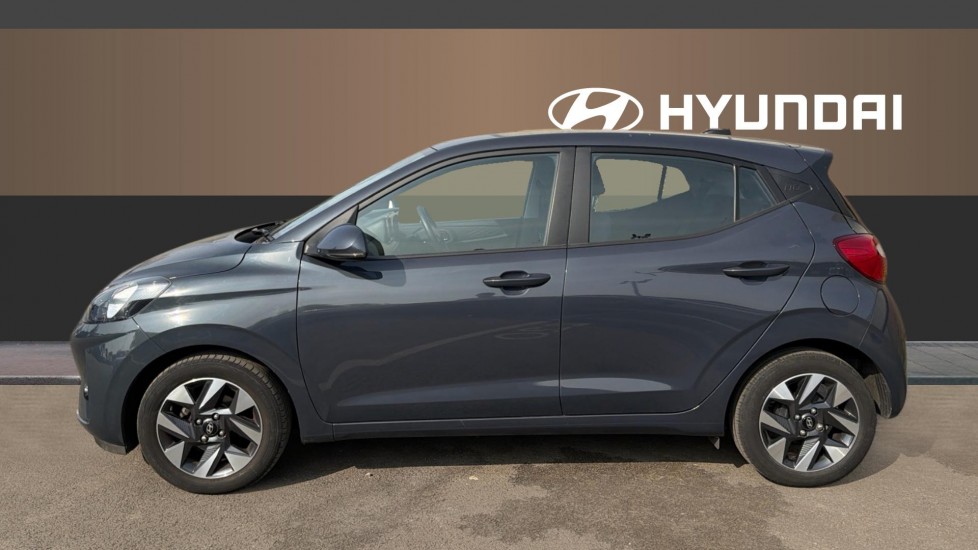 Hyundai i10 1.0 Advance 5dr Auto Petrol Hatchback - Image 5