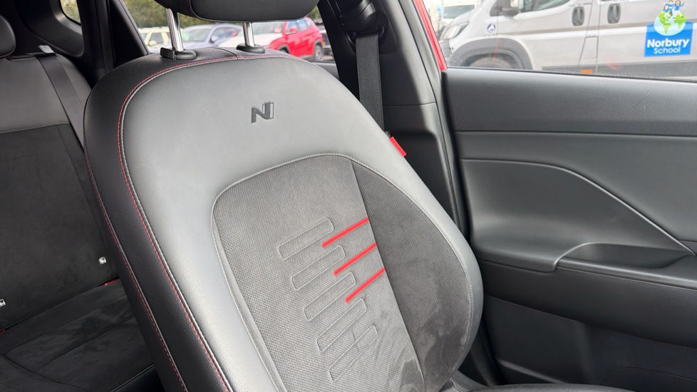Hyundai KONA 1.6 Hybrid 129 N Line S 5dr DCT Hybrid Hatchback - Image 39