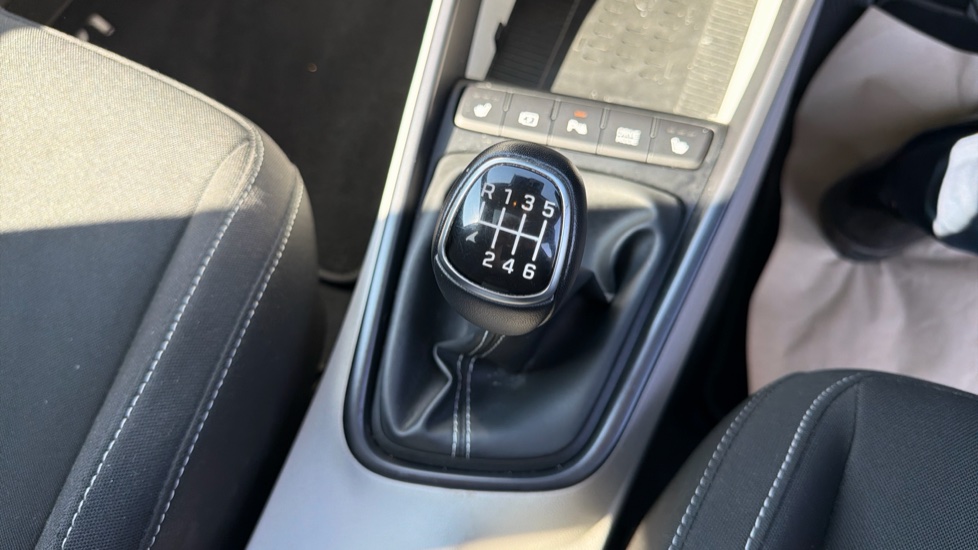 Hyundai i20 1.0T GDi Ultimate 5dr Petrol Hatchback - Image 31