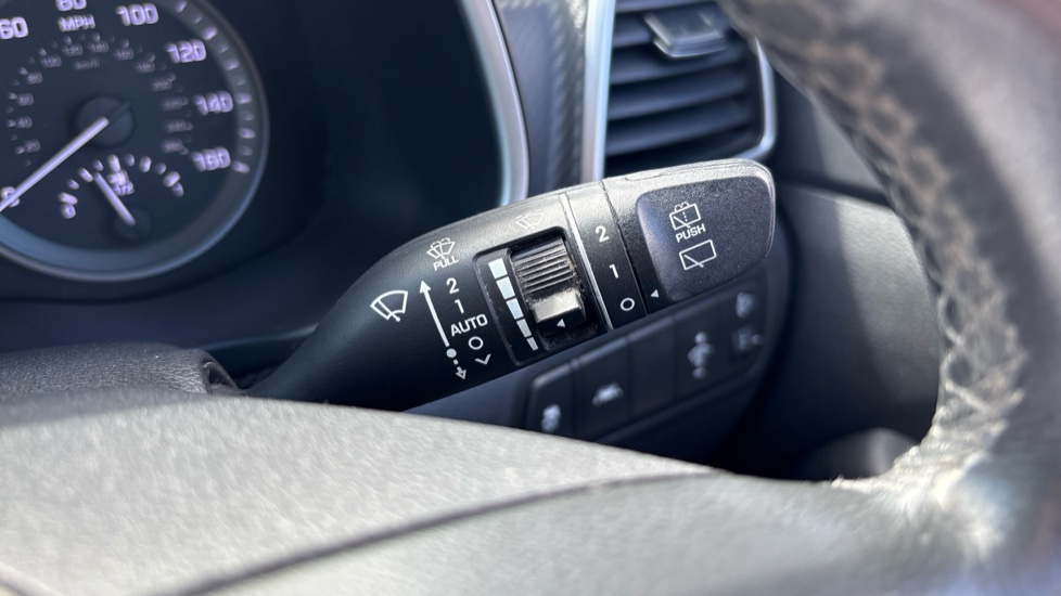 Hyundai TUCSON 1.6 GDi SE Nav 5dr 2WD Petrol Estate - Image 24