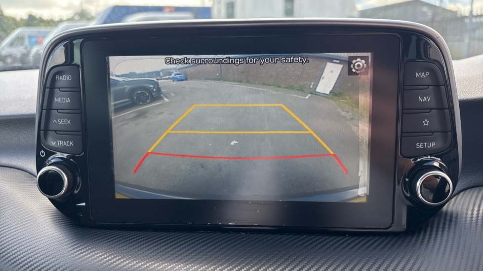 Hyundai TUCSON 1.6 GDi SE Nav 5dr 2WD Petrol Estate - Image 36