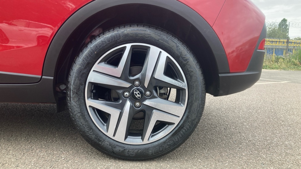 Hyundai BAYON 1.0 TGDi 48V MHEV Premium 5dr DCT Petrol Hatchback - Image 7