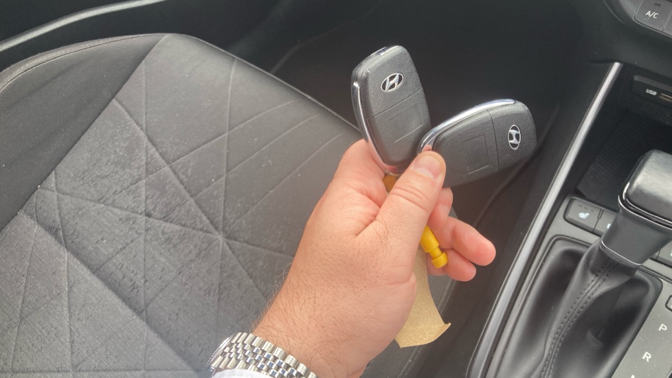 Hyundai BAYON 1.0 TGDi 48V MHEV Premium 5dr DCT Petrol Hatchback - Image 20
