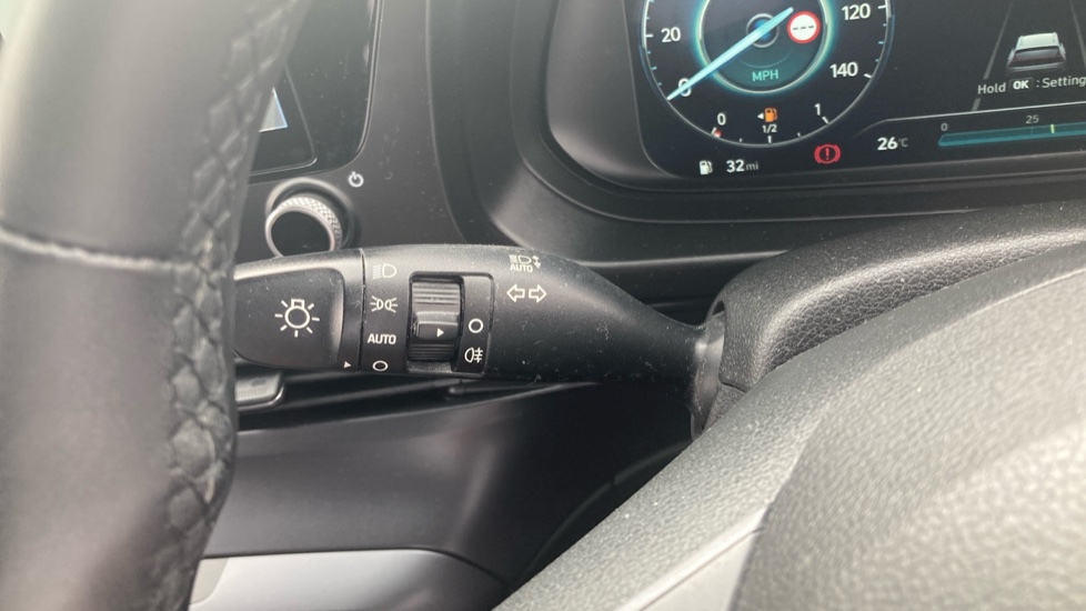 Hyundai BAYON 1.0 TGDi 48V MHEV Premium 5dr DCT Petrol Hatchback - Image 21