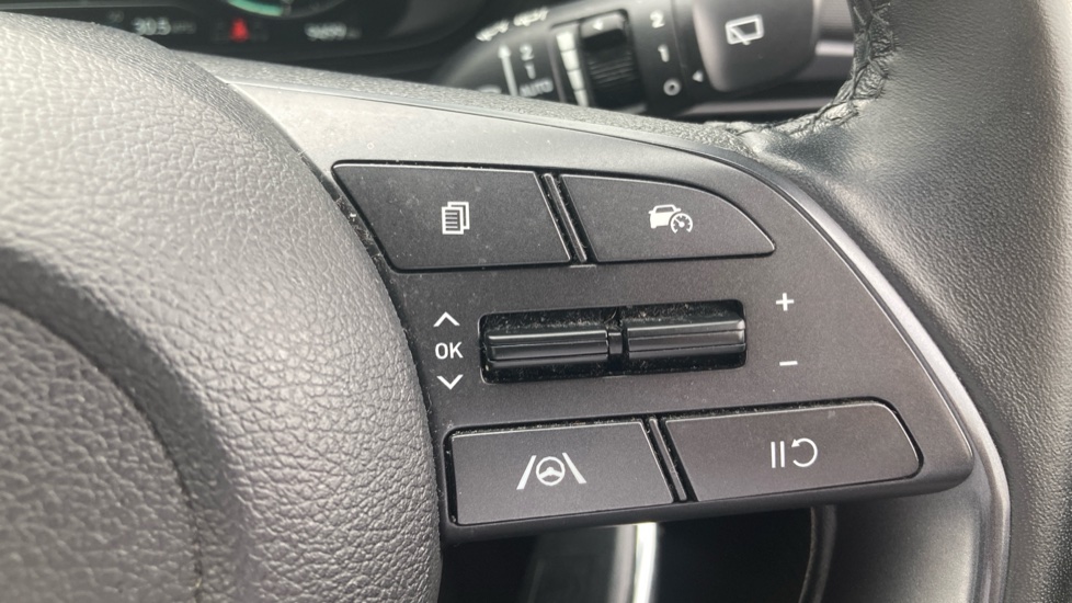 Hyundai BAYON 1.0 TGDi 48V MHEV Premium 5dr DCT Petrol Hatchback - Image 24