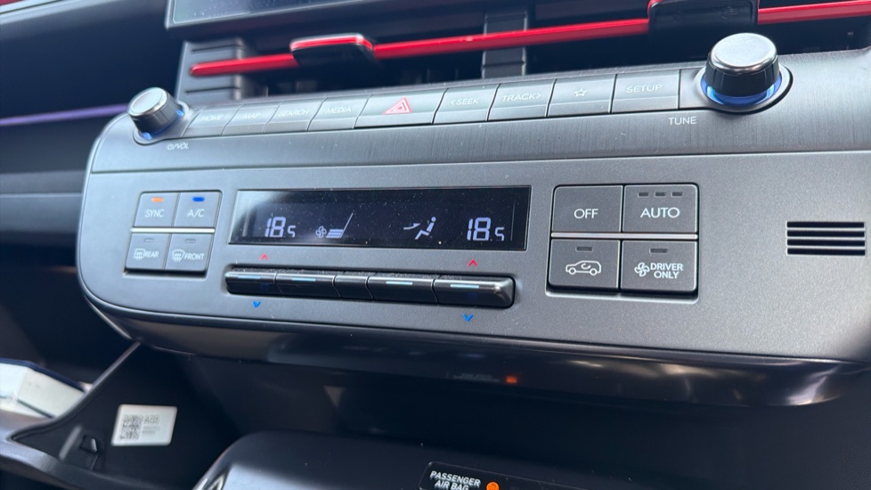 Hyundai KONA 1.6 GDi Hybrid N Line 5dr DCT Hybrid Hatchback - Image 28