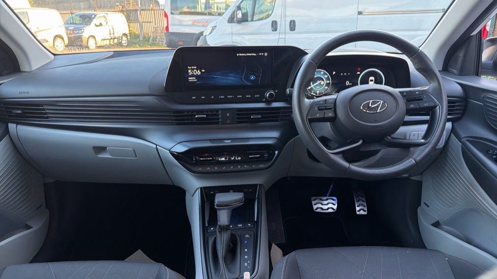 Hyundai BAYON 1.0 TGDi 48V MHEV Ultimate 5dr DCT Petrol Hatchback - Image 10