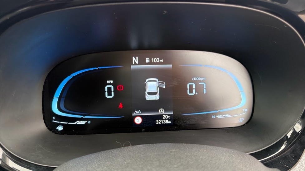 Hyundai i10 1.2 MPi Premium 5dr Auto Petrol Hatchback - Image 18