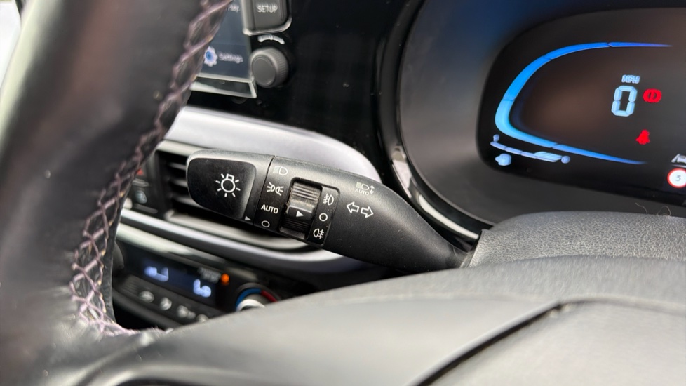 Hyundai i10 1.2 MPi Premium 5dr Auto Petrol Hatchback - Image 24