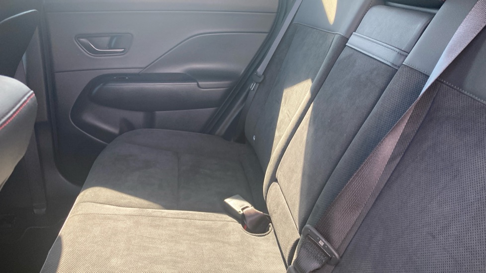 Hyundai KONA 1.6 GDi Hybrid N Line S 5dr DCT Hybrid Hatchback - Image 16