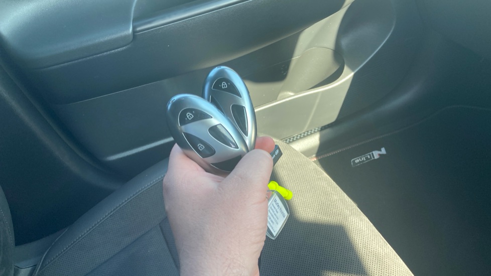 Hyundai KONA 1.6 GDi Hybrid N Line S 5dr DCT Hybrid Hatchback - Image 20