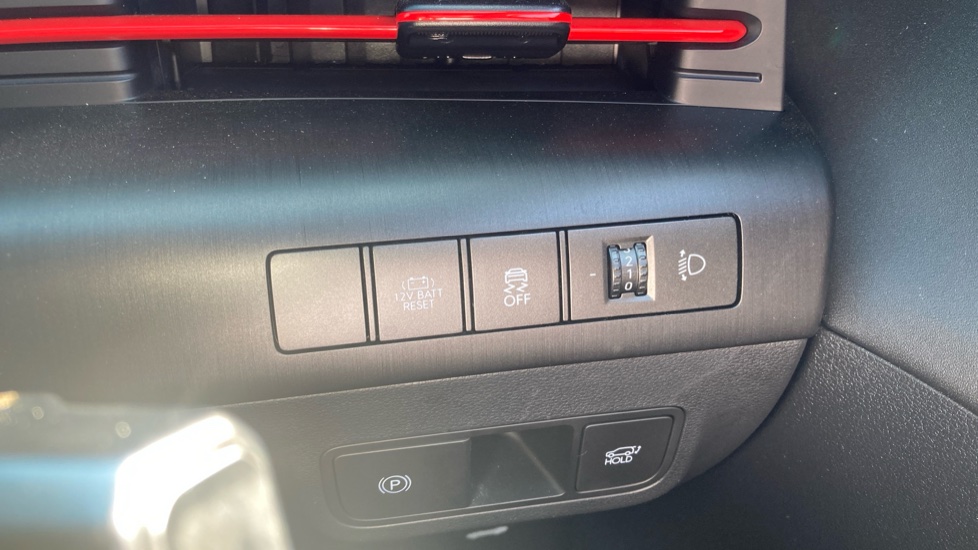 Hyundai KONA 1.6 GDi Hybrid N Line S 5dr DCT Hybrid Hatchback - Image 23