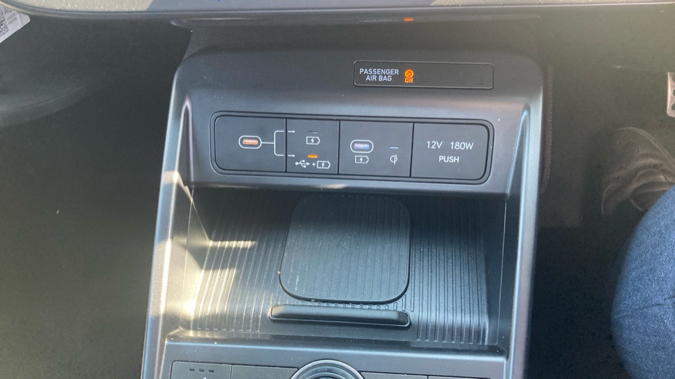 Hyundai KONA 1.6 GDi Hybrid N Line S 5dr DCT Hybrid Hatchback - Image 28