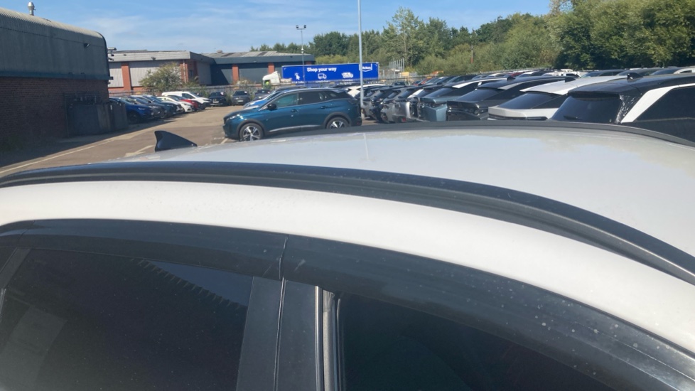 Hyundai KONA 1.6 GDi Hybrid N Line S 5dr DCT Hybrid Hatchback - Image 38