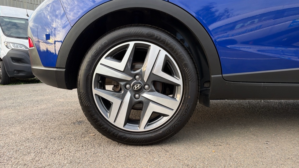 Hyundai BAYON 1.0 TGDi [120] 48V MHEV Ultimate 5dr Petrol Hatchback - Image 7