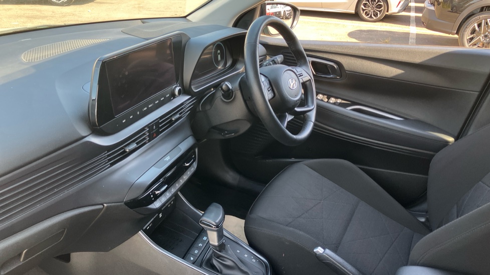 Hyundai BAYON 1.0 TGDi 48V MHEV Premium 5dr DCT Petrol Hatchback - Image 9