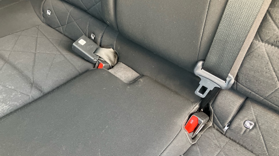 Hyundai BAYON 1.0 TGDi 48V MHEV Premium 5dr DCT Petrol Hatchback - Image 17