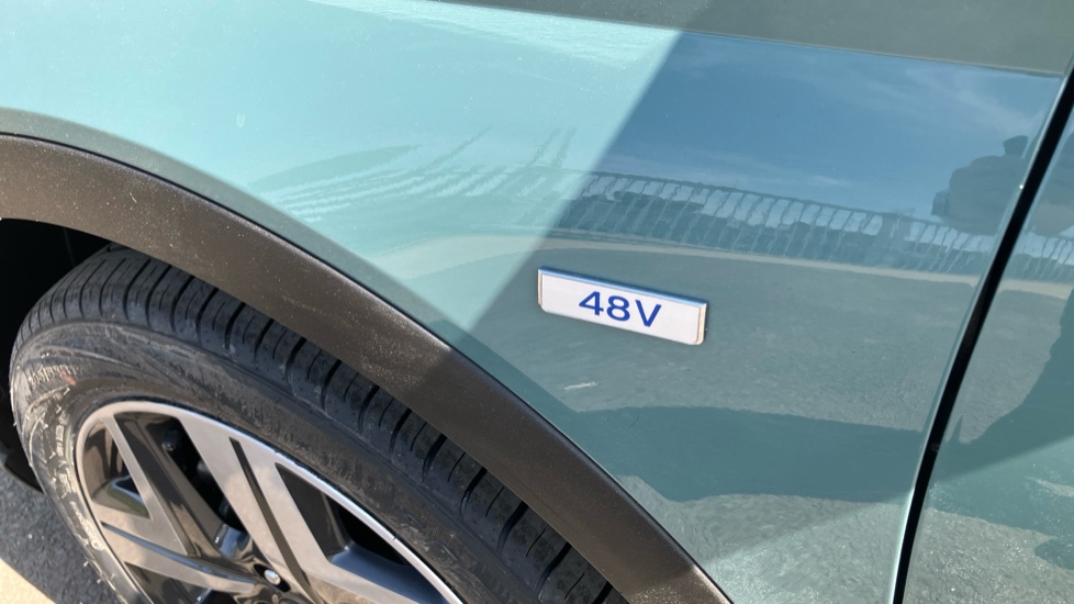Hyundai BAYON 1.0 TGDi 48V MHEV Premium 5dr DCT Petrol Hatchback - Image 24