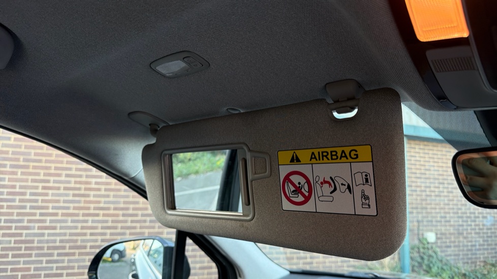 Hyundai SANTA FE 1.6 TGDi Hybrid Premium 5dr Auto Hybrid Estate - Image 35