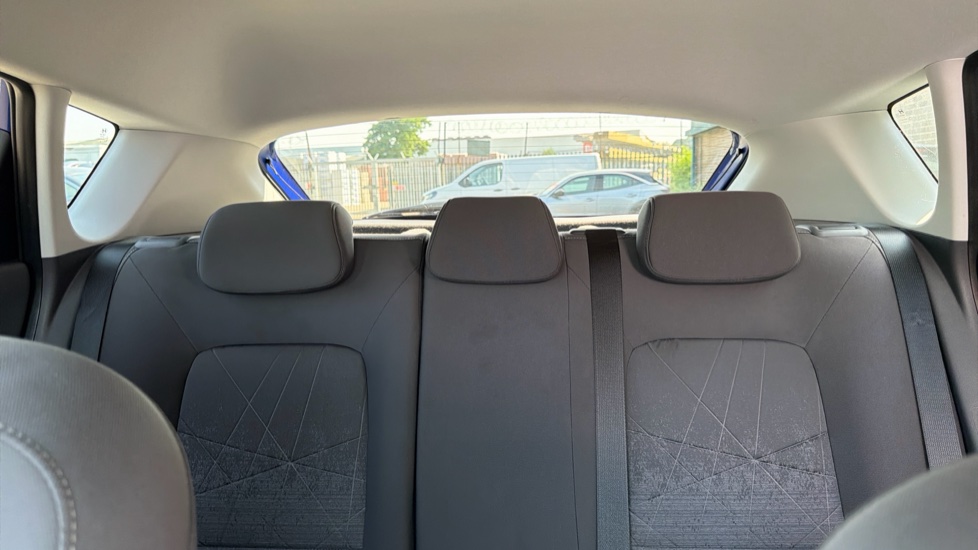 Hyundai BAYON 1.0 TGDi 48V MHEV Ultimate 5dr Petrol Hatchback - Image 15