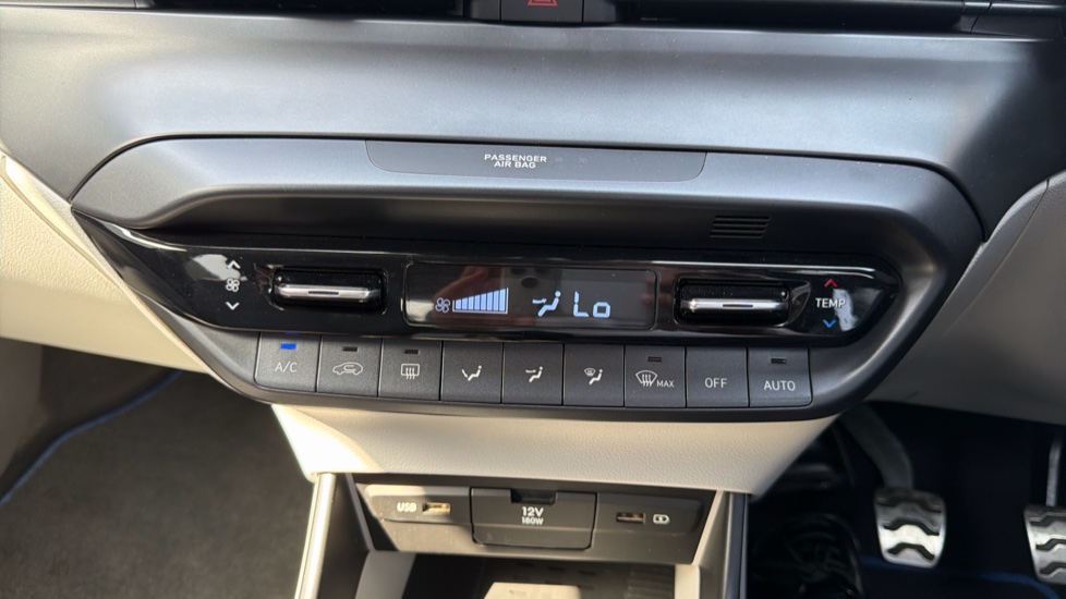 Hyundai BAYON 1.0 TGDi 48V MHEV Ultimate 5dr Petrol Hatchback - Image 29