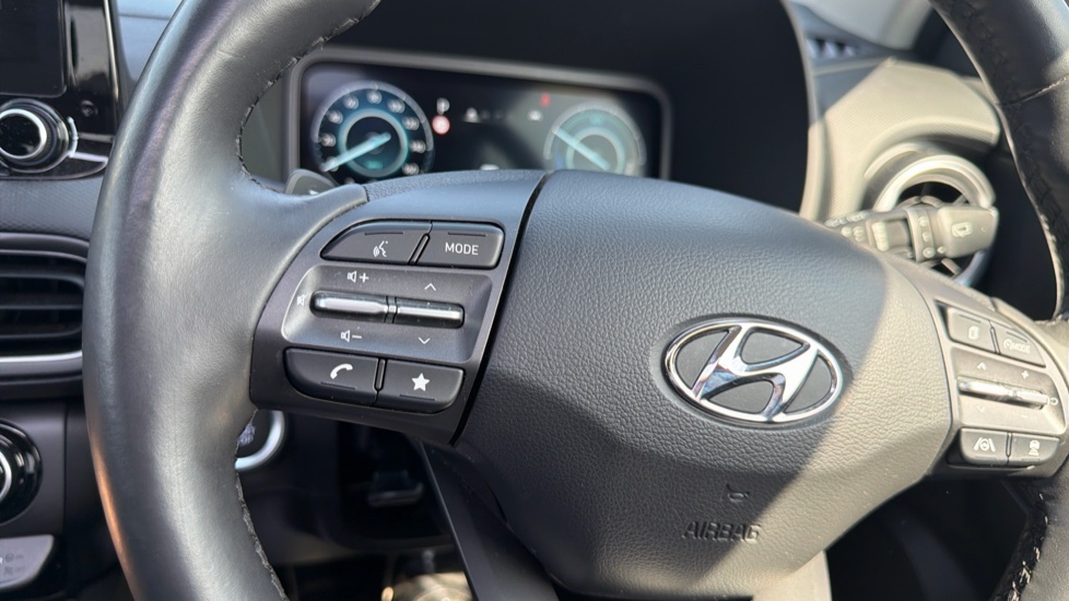Hyundai KONA 1.6 GDi Hybrid Ultimate 5dr DCT Hybrid Hatchback - Image 24