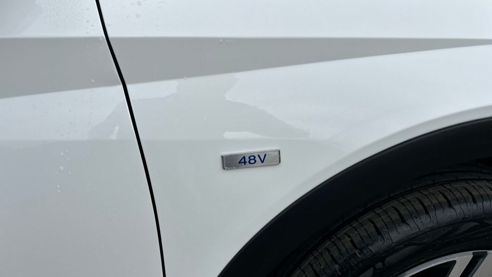 Hyundai BAYON 1.0 TGDi 48V MHEV SE Connect 5dr Petrol Hatchback - Image 21