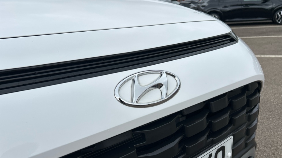 Hyundai BAYON 1.0 TGDi 48V MHEV SE Connect 5dr Petrol Hatchback - Image 24
