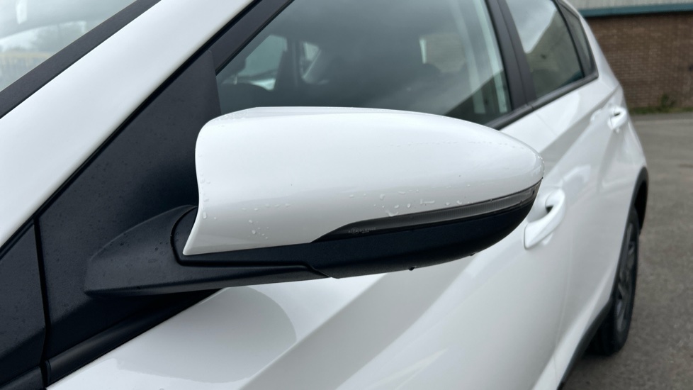 Hyundai BAYON 1.0 TGDi 48V MHEV SE Connect 5dr Petrol Hatchback - Image 27