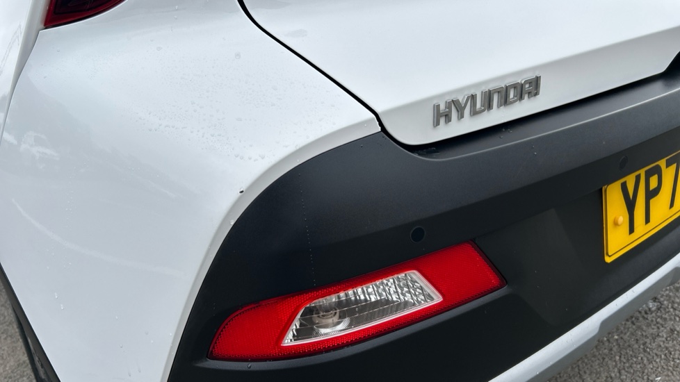 Hyundai BAYON 1.0 TGDi 48V MHEV SE Connect 5dr Petrol Hatchback - Image 29