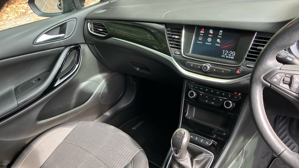Vauxhall Astra 1.2 Turbo 145 Griffin Edition 5dr Petrol Hatchback - Image 14