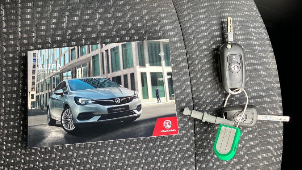 Vauxhall Astra 1.2 Turbo 145 Griffin Edition 5dr Petrol Hatchback - Image 19