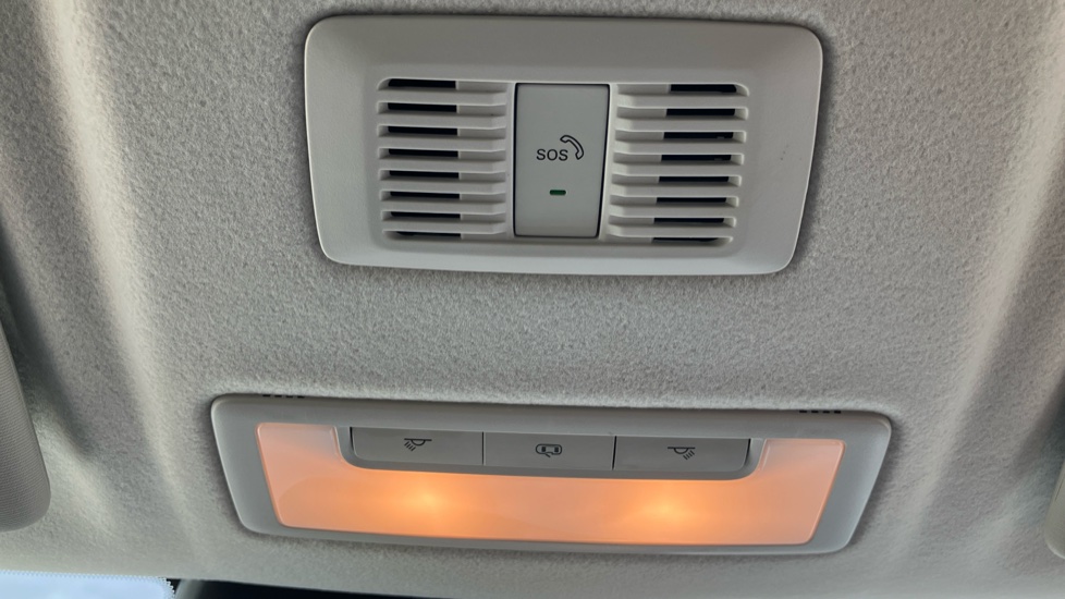 MG ZS 1.5 SE 5dr Petrol Hatchback - Image 33