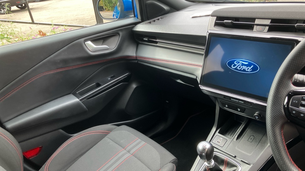 Ford Puma 1.0 EcoBoost Hybrid mHEV ST-Line 5dr Petrol Hatchback - Image 14
