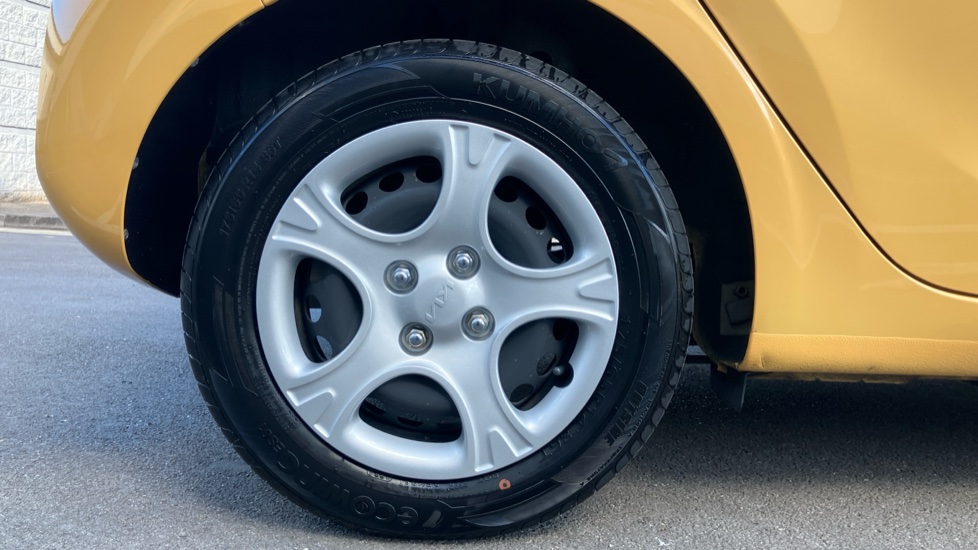 Kia Picanto 1.0 1 5dr [4 seats] Petrol Hatchback - Image 7