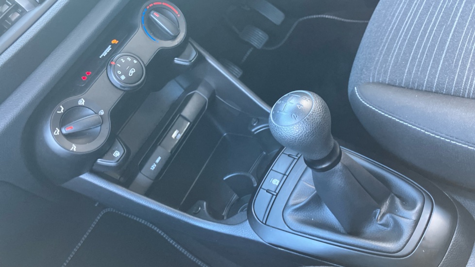 Kia Picanto 1.0 1 5dr [4 seats] Petrol Hatchback - Image 13