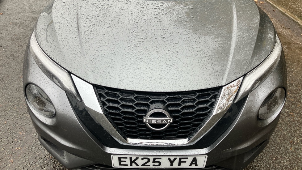 Nissan Juke 1.0 DiG-T Acenta Premium 5dr DCT Petrol Hatchback - Image 8