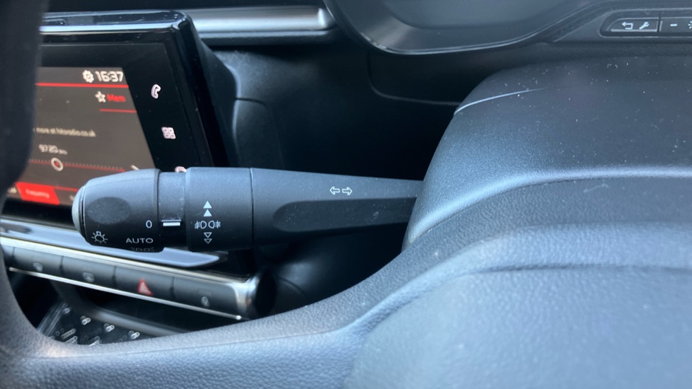 Citroen C3 1.2 PureTech Shine 5dr Petrol Hatchback - Image 24