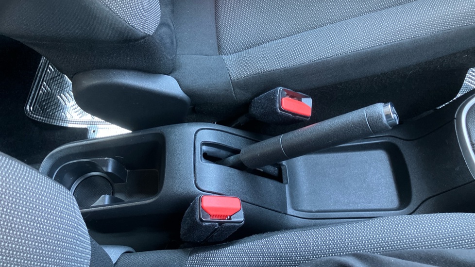 Citroen C3 1.2 PureTech Shine 5dr Petrol Hatchback - Image 30