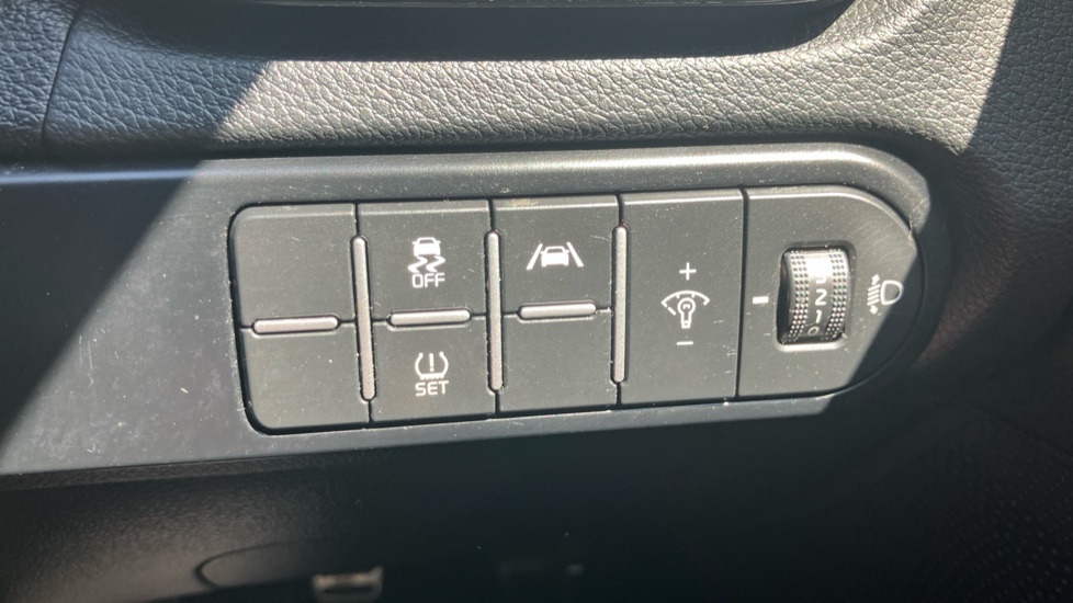 Kia Xceed 1.5T GDi ISG GT-Line 5dr Petrol Hatchback - Image 26