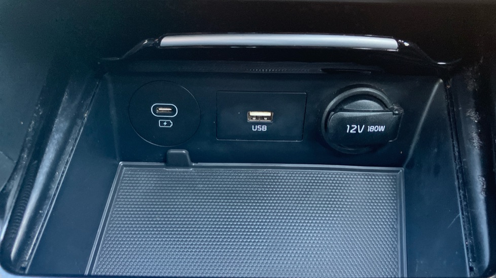 Kia Xceed 1.5T GDi ISG GT-Line 5dr Petrol Hatchback - Image 30